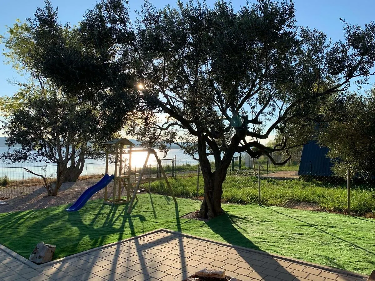 Kamp Karla & Bruno Hotel Sveti Filip i Jakov Croatia